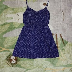 NWOT Forever21 Mini Bow Pattern Dress